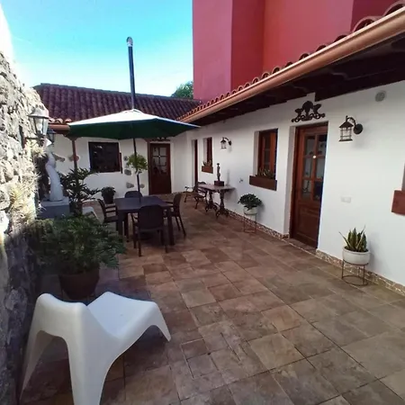 게스트하우스 Confortable 2 Con Piscina