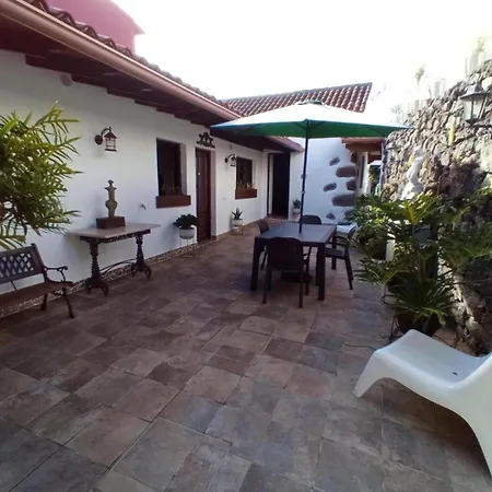 게스트하우스 Confortable 2 Con Piscina